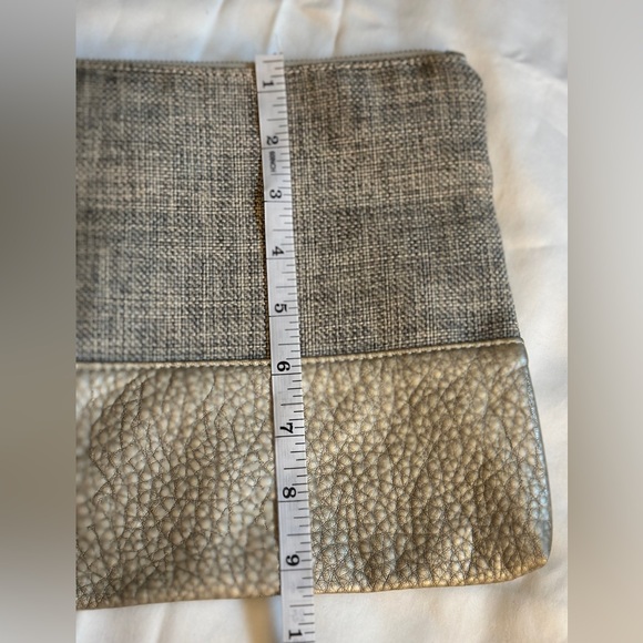 Pistil Have We Met ? Flip Over Women Clutch Bag Grey 9x10. Wristlet purse - Picture 8 of 9